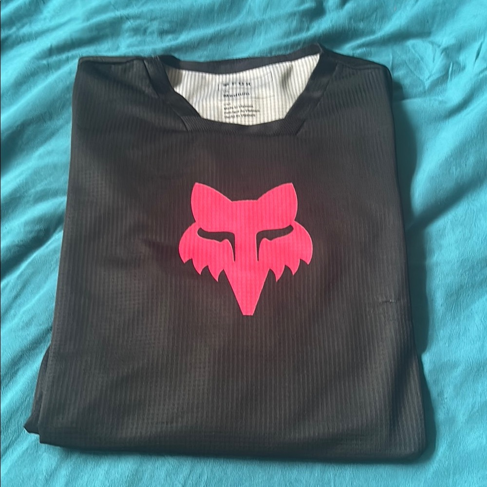 Fox Women's Black and Pink Jersey Top